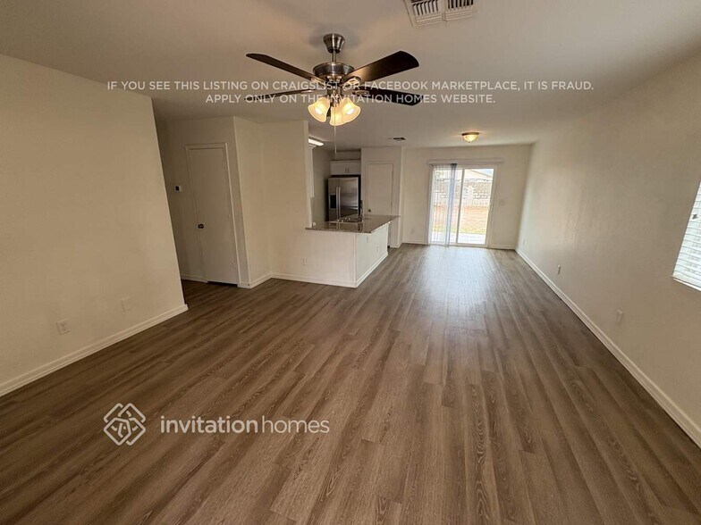 Building Photo - 7116 W Whyman Ave