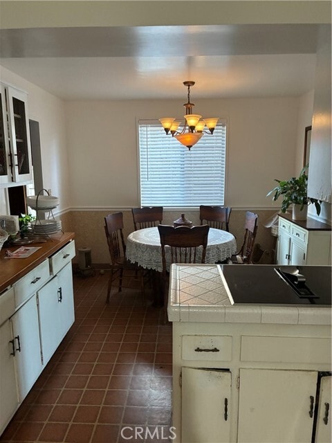 Building Photo - 58 Surfside Ave.