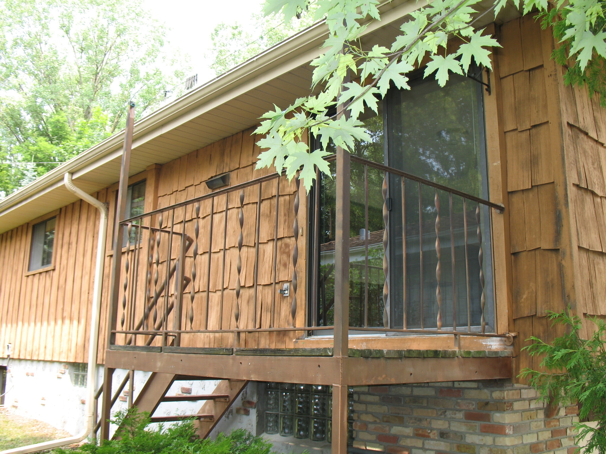 Building Photo - 1207 Mint Dr