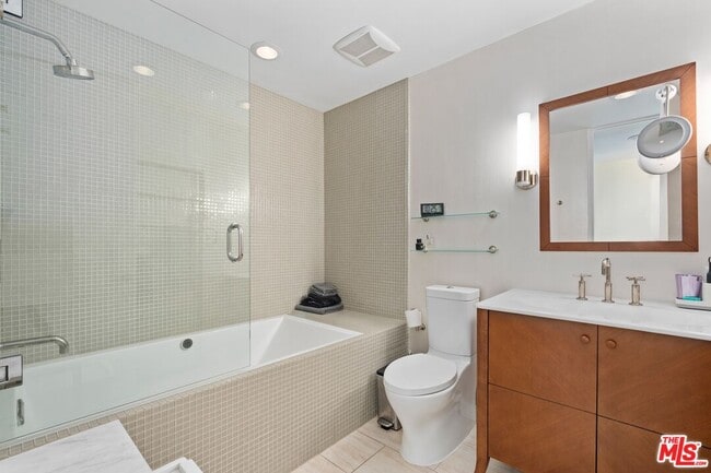 Building Photo - 7 Fleet St