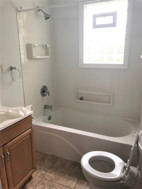 Building Photo - 427 Glenwood Ave