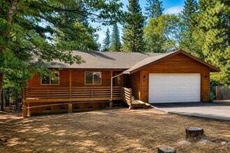 Building Photo - 5430 Wisteria Dr
