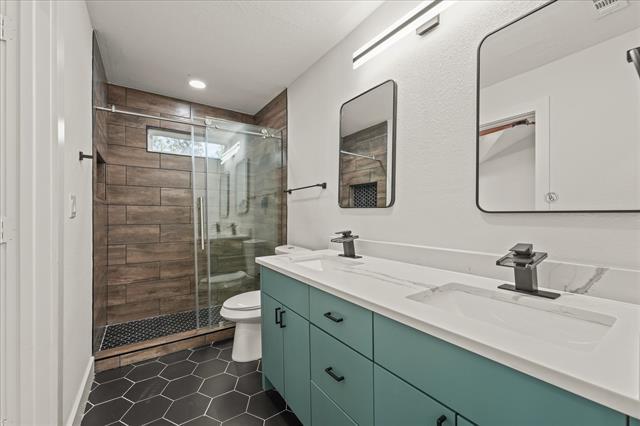 Building Photo - 7103 Blythdale Dr