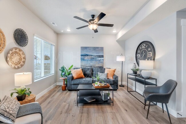 Building Photo - 7213 W Lara Leigh Ln