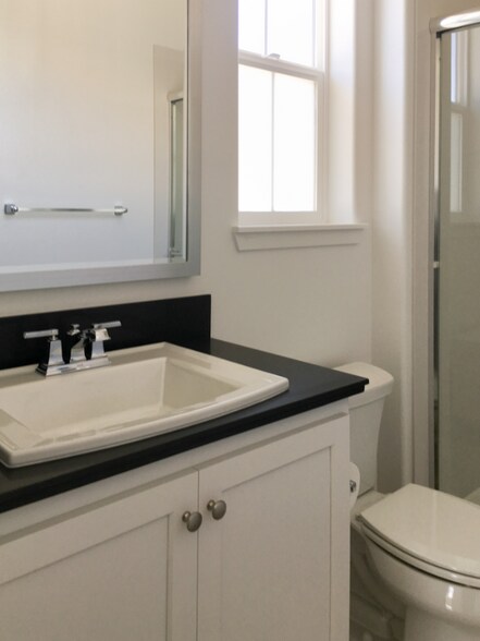 Building Photo - 3001 Shorebird Pl