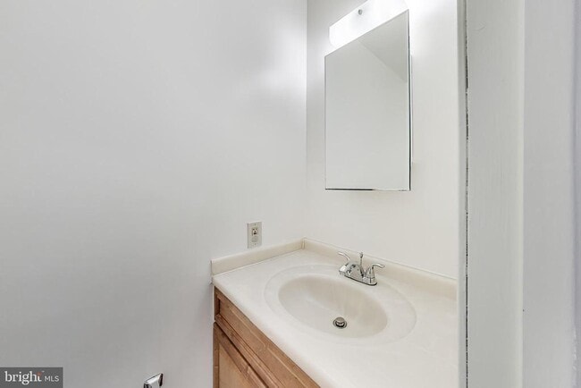 Building Photo - 1764 Wilcox Ln