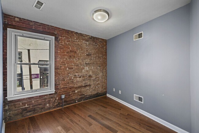 Building Photo - 4213 Butler St