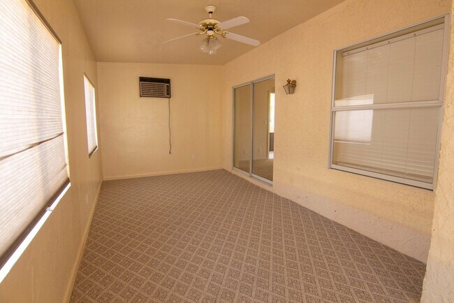 Building Photo - 3 Bedroom - 2 Bath Home