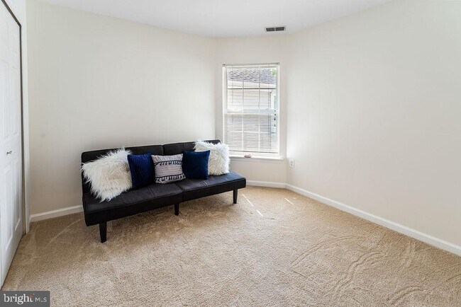 Building Photo - 6223 Wild Swan Way