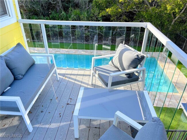 Building Photo - 317 Nature View Ct