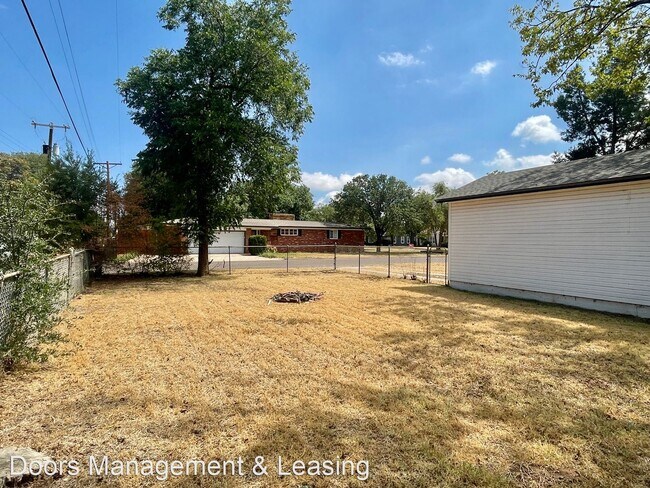 Building Photo - 3 br, 2 bath House - 3302 31st Street