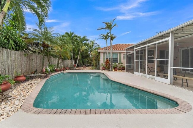 Building Photo - 4112 NW 58th Dr