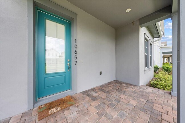 Building Photo - 10657 Marconi Ave