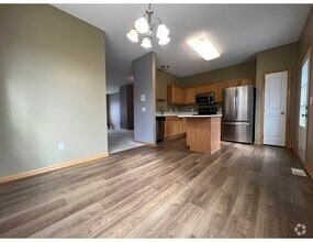 Building Photo - 4536 NE McDougal Ln