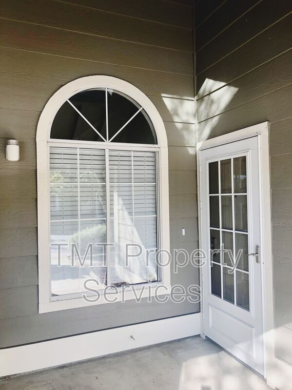 Building Photo - 169 Pierpoint Cir