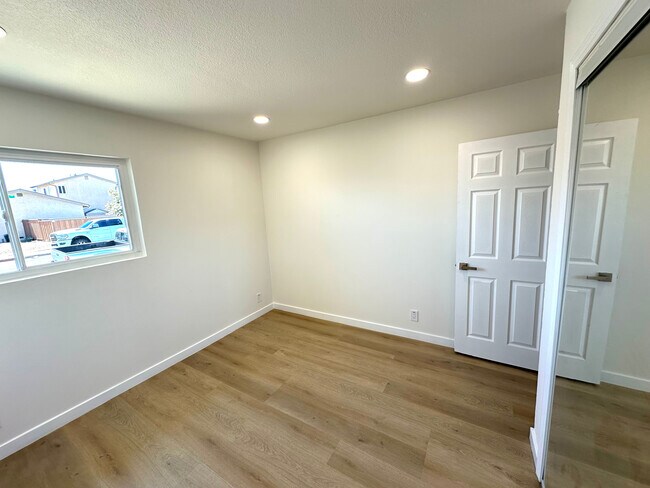 Building Photo - 7777 Shannon Ave