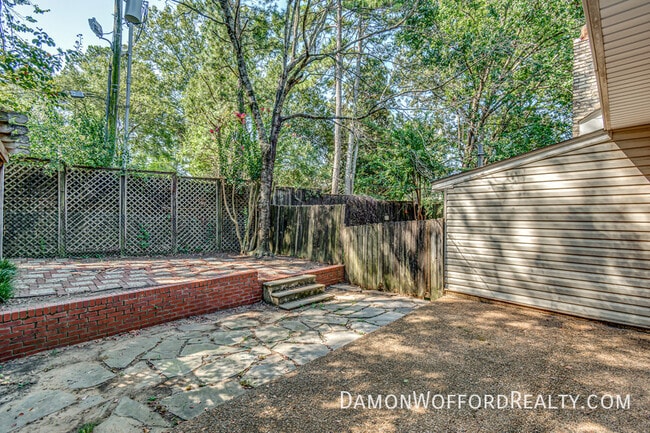 Building Photo - 1435 Roxbury Ct