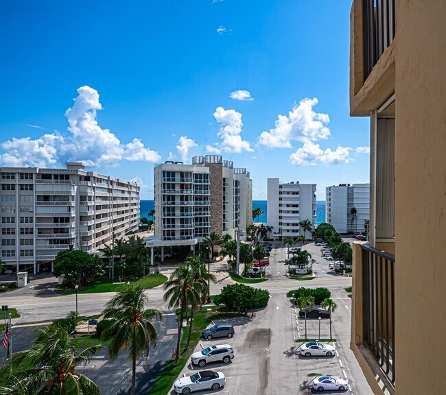 Building Photo - 3581 S Ocean Blvd