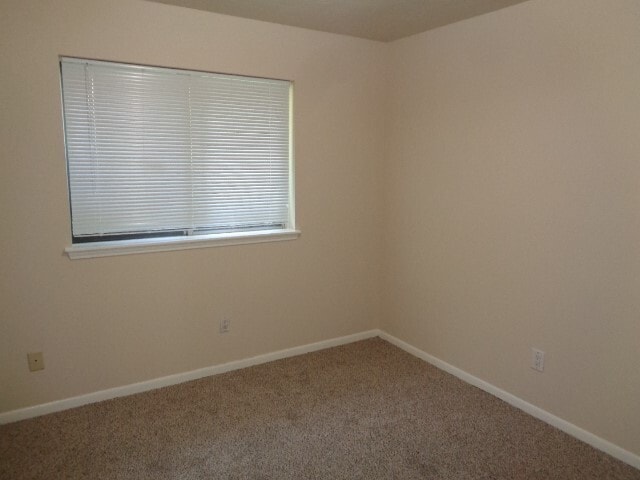 Building Photo - 6611 Grove Field Ln