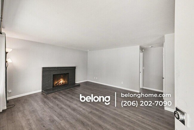 Building Photo - 14630 3rd Ave SW
