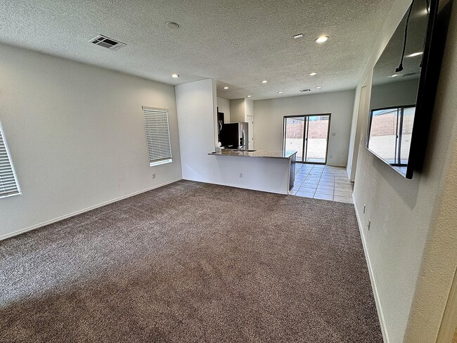 Building Photo - 275 Prism Ave SW