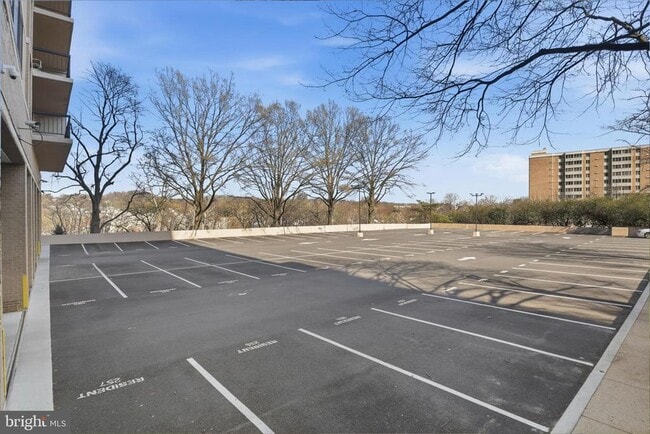 Building Photo - 5500 Holmes Run Pkwy