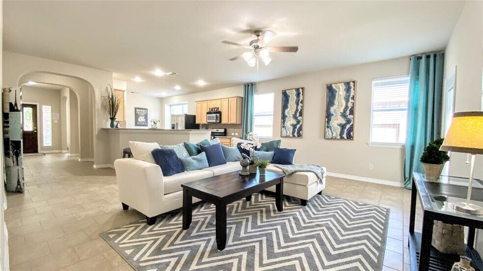 Building Photo - 314 River Briar Ln