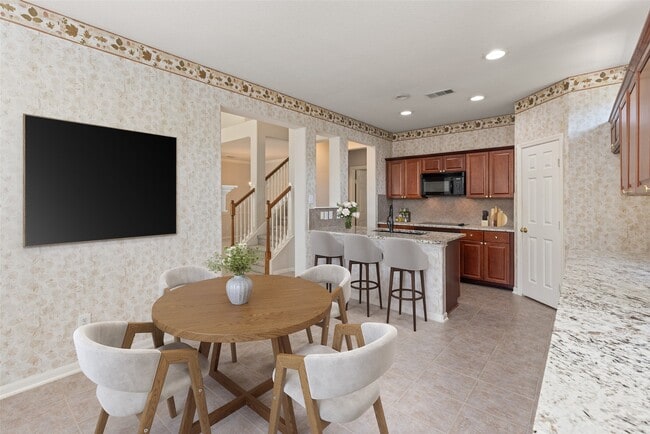 Building Photo - 7906 Glenn Cliff Dr