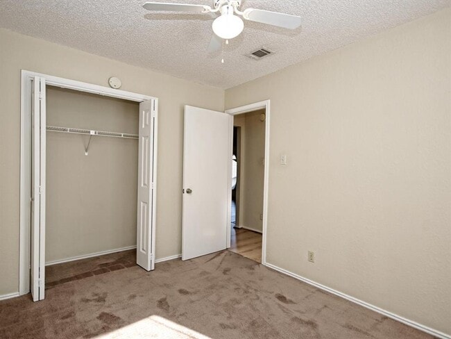 Building Photo - 511 Cutty Trail