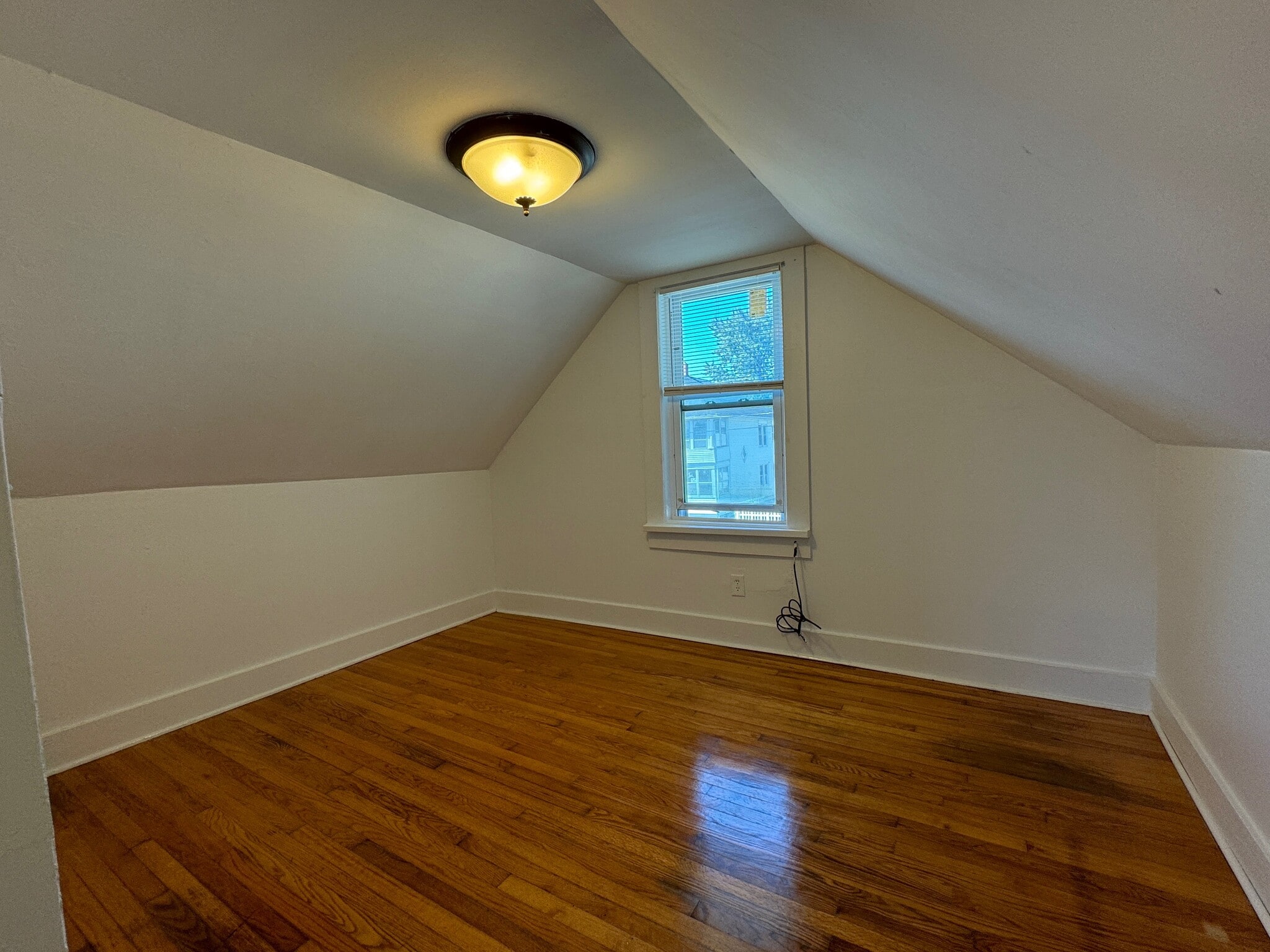 Building Photo - 23 Beauregard St