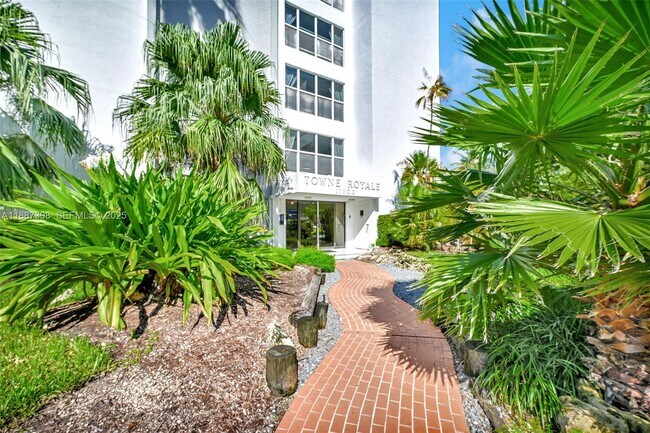 Building Photo - 17800 Atlantic Blvd