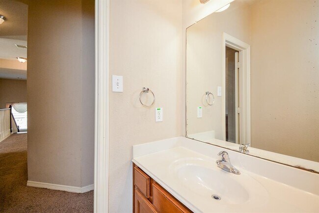 Building Photo - 3816 Orchard Springs Ct