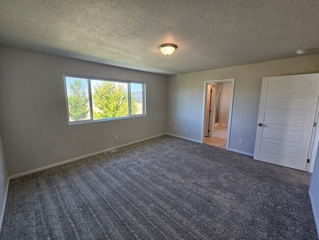 Building Photo - New Home in Liberty Lake