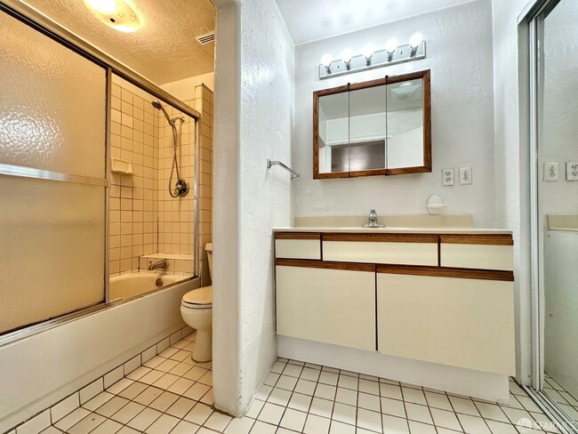 Building Photo - 1001 Sloat Blvd