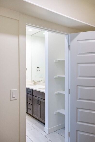 Building Photo - 19650 W 200th St