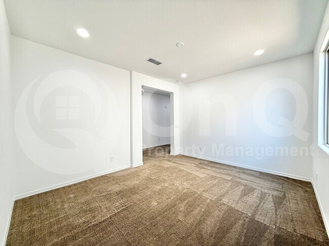 Building Photo - 24852 N 143rd Dr