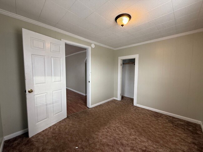 Building Photo - 3 Bedroom 1 Bathroom Home in Greeneville, TN