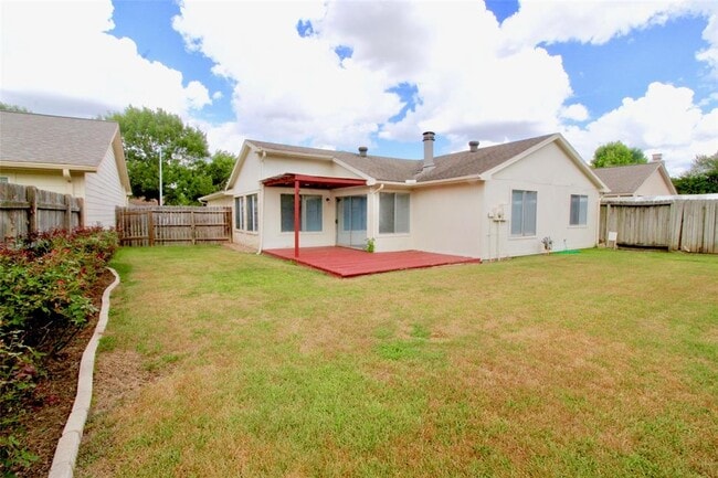 Building Photo - 2610 Chimneystone Cir