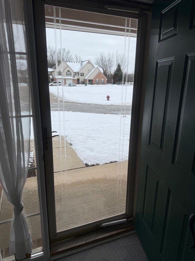 Building Photo - 7438 Lacy Dr