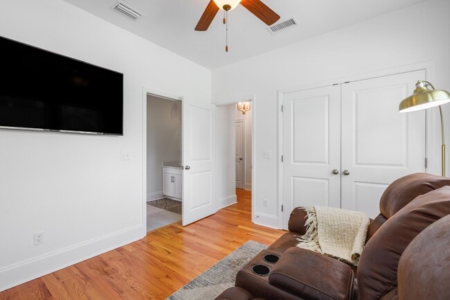 Building Photo - 3486 Coneflower Dr