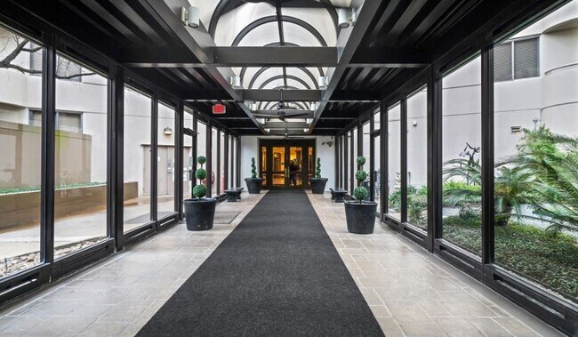 Building Photo - 3525 Sage Rd