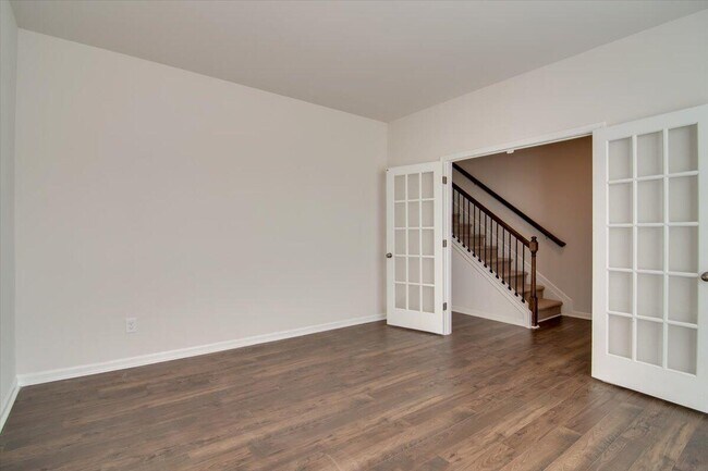 Building Photo - 6242 High Top Ln