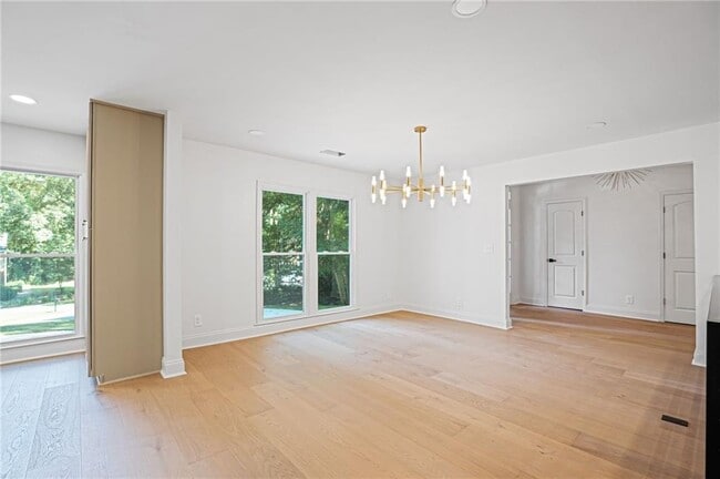Building Photo - 200 Nestor Ct
