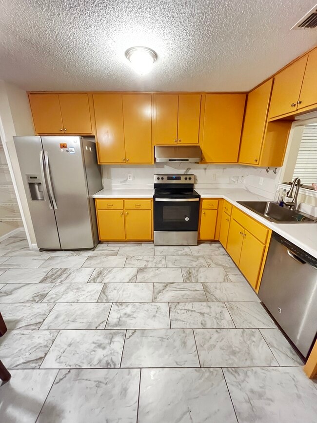 Building Photo - 3488 Orlando Dr