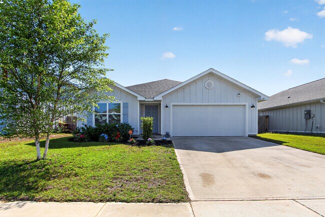 Building Photo - 727 Quintana St