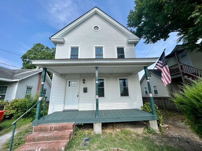 Primary Photo - 309 Harney St