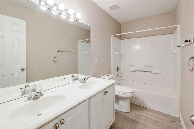 Building Photo - 20704 Silverbell Ln