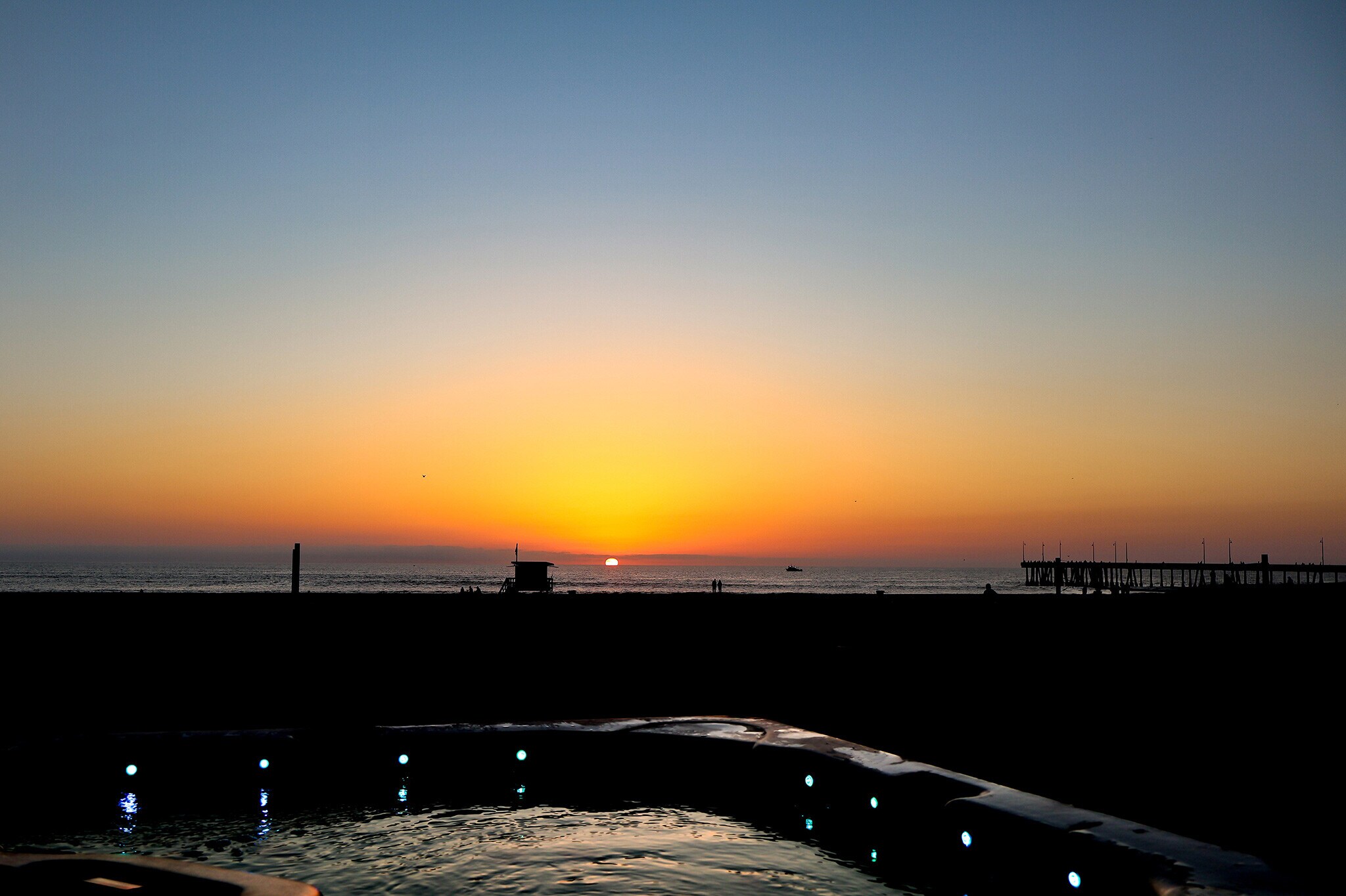 Building Photo - 3505 Ocean Front Walk