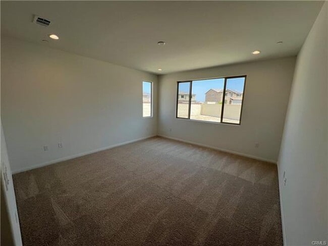 Building Photo - Brand new construction