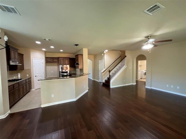 Building Photo - 2807 Prosperity